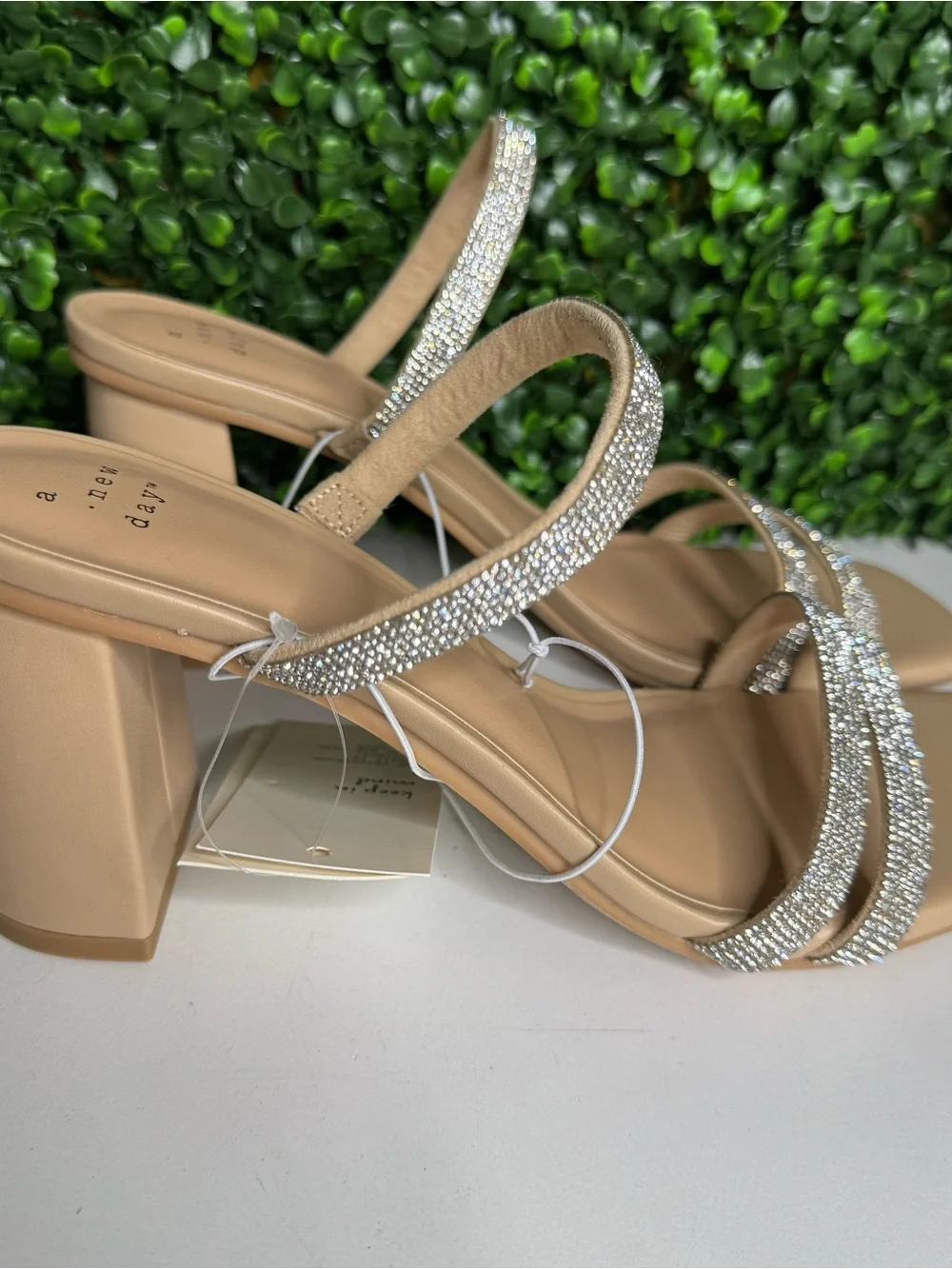 NWT 8.5 a new day Nude Rhinestone Triple-Strap Block Heel Sandals